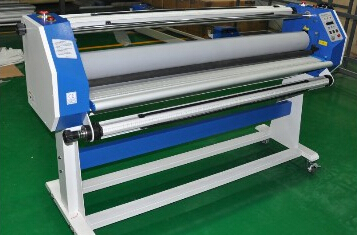 武漢林爾其廣告工廠店 專業(yè)噴繪寫真與動漫設(shè)計服務(wù)